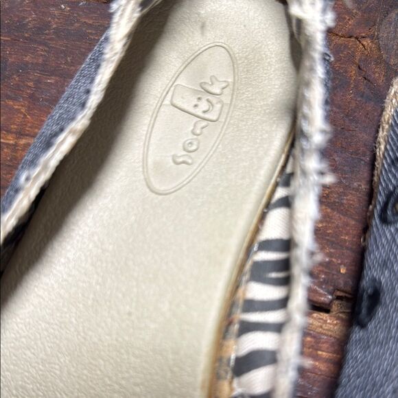 Sanuk Charcoal Gray Slip-On Sidewalk Surfer Size 7 - Picture 9 of 11